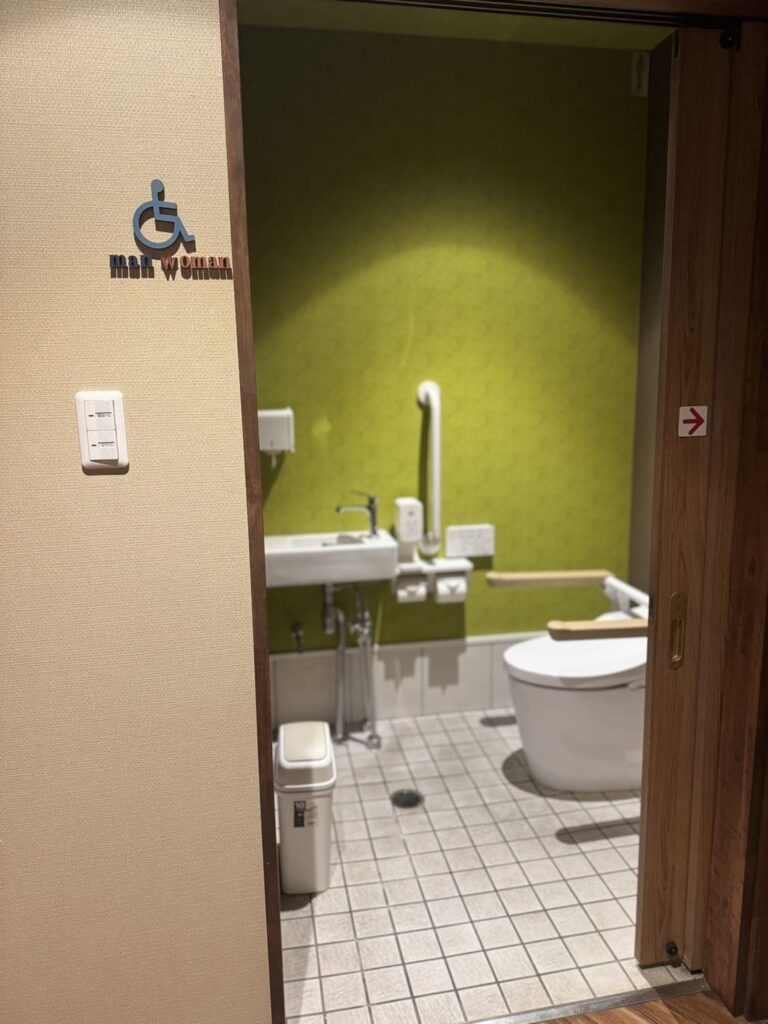 バリアフリートイレ